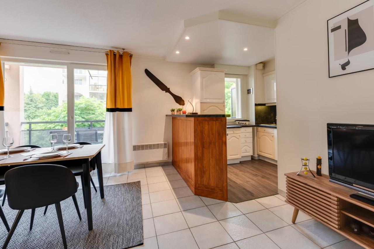 Апартаменты The Parc Des Raisses - T2 For 4 People Анси Экстерьер фото